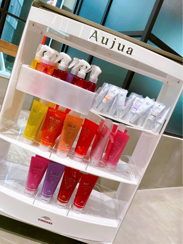 オージュアトリートメント のご紹介 Aujuaシャンプー トリートメント取扱店ベイショア池袋 東京 Aujuaトリートメント オージュア トリートメント 正規販売店舗ヘアリゾートベイショア池袋 東京 Aujuaシャンプー オージュアシャンプー ご購入のみのご来店大歓迎