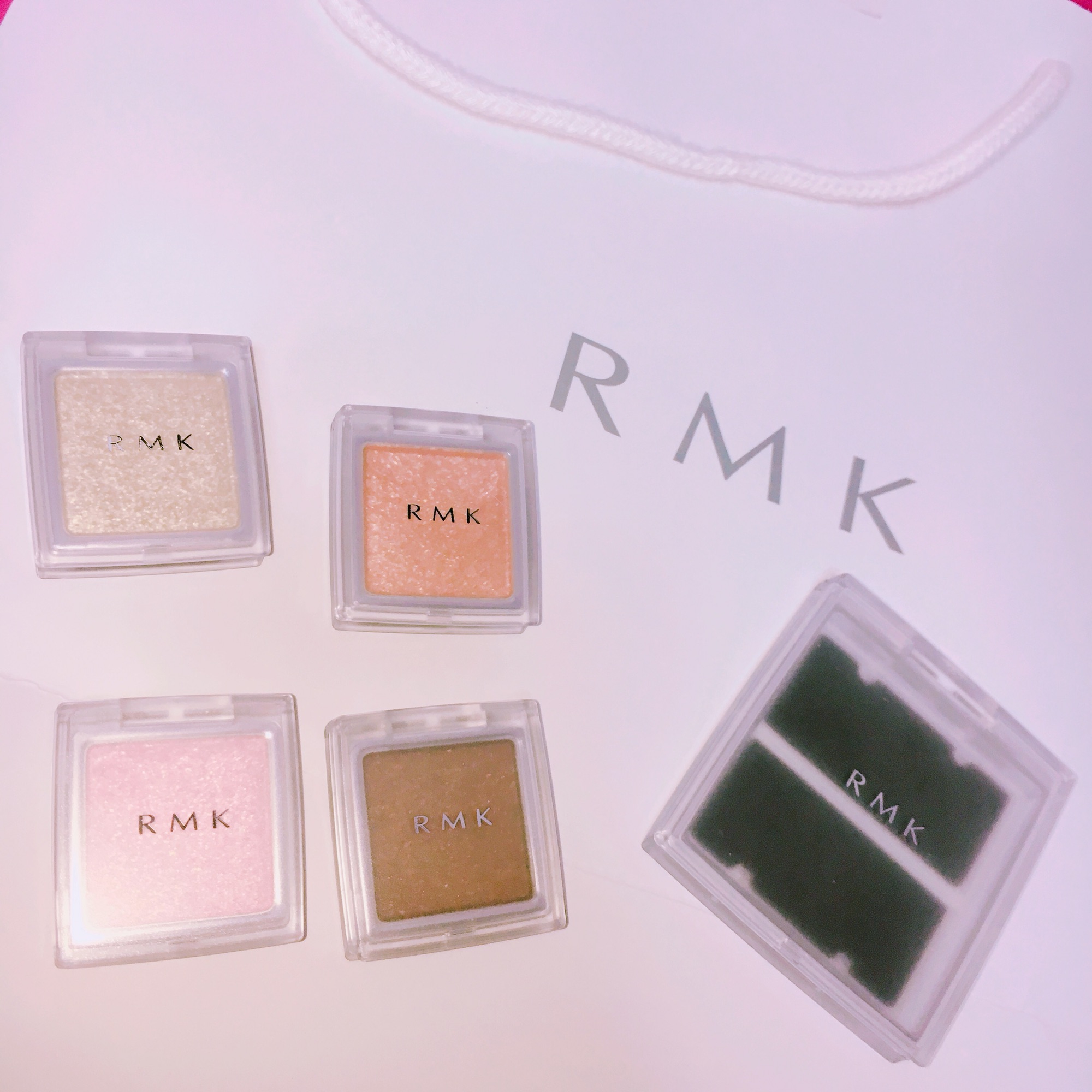 使える色だけ！RMKのアイシャドウで自分だけのパレットを作ろう