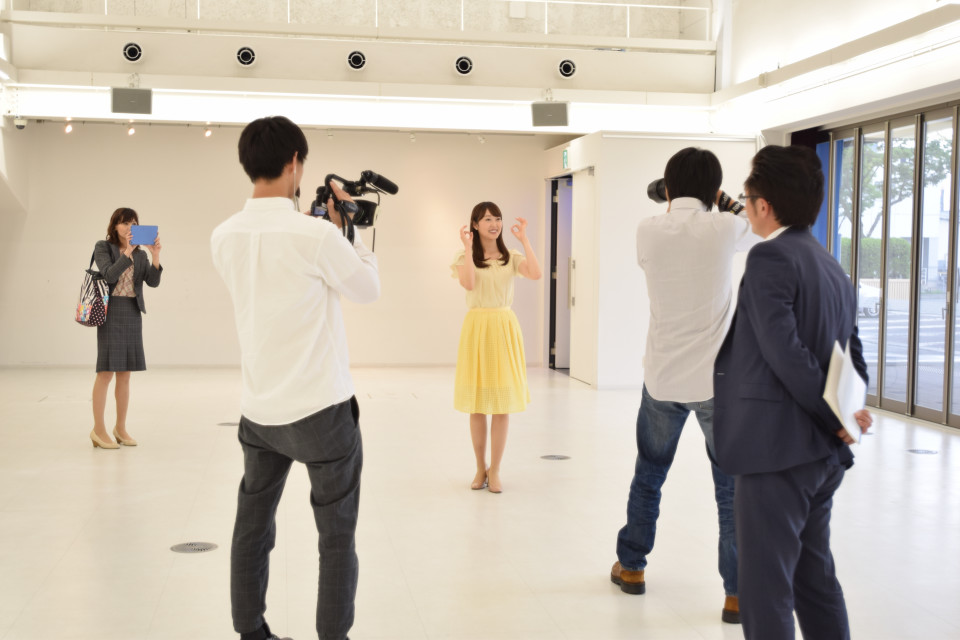 7月号の表紙は小島祐希アナウンサー Chou Chou