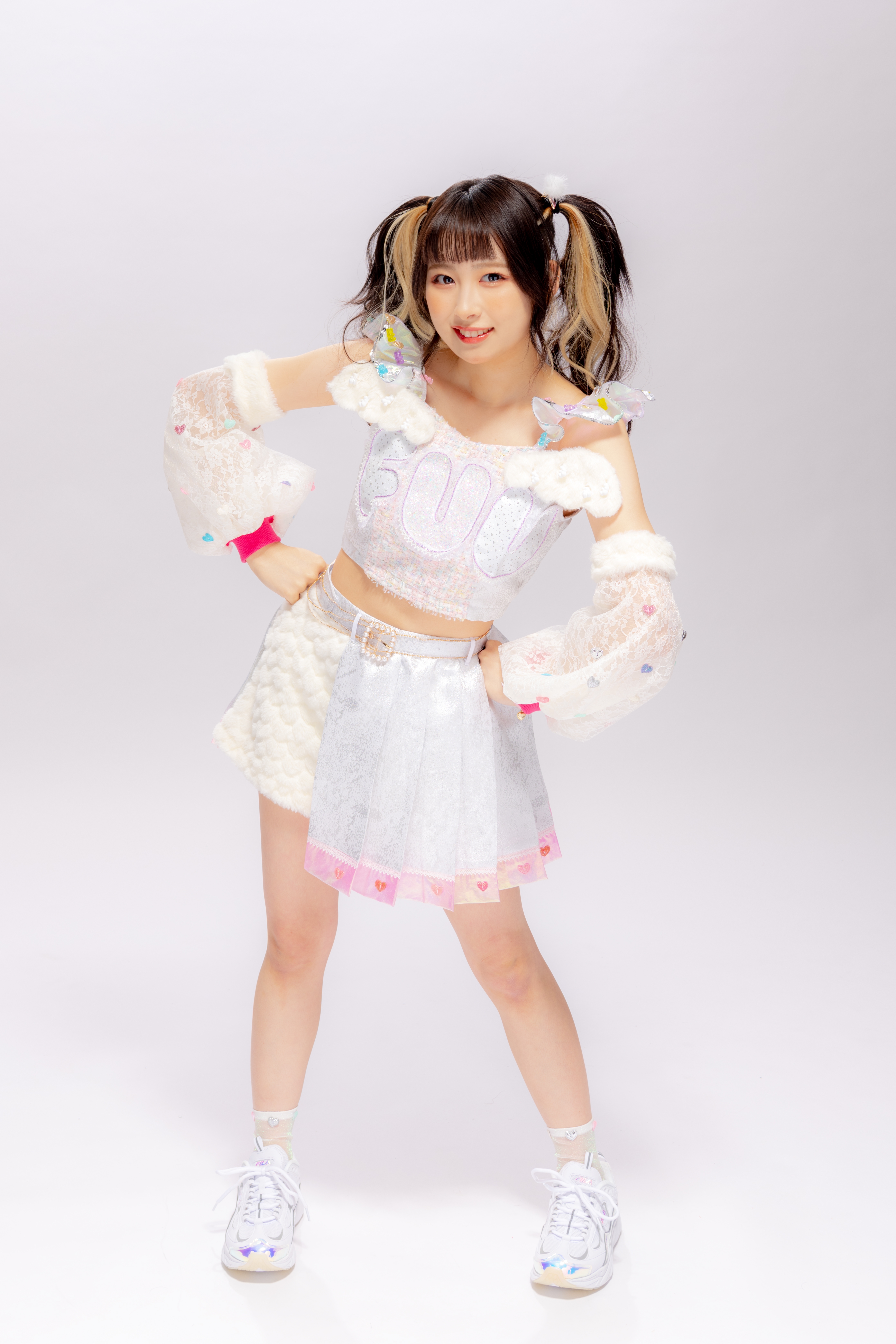 ekoms YouTube>4{ ->摜>21 