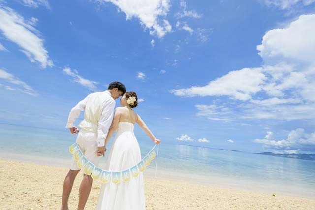 沖縄本島・宮古島・石垣島でウェディングフォト無料体験者を募集中 