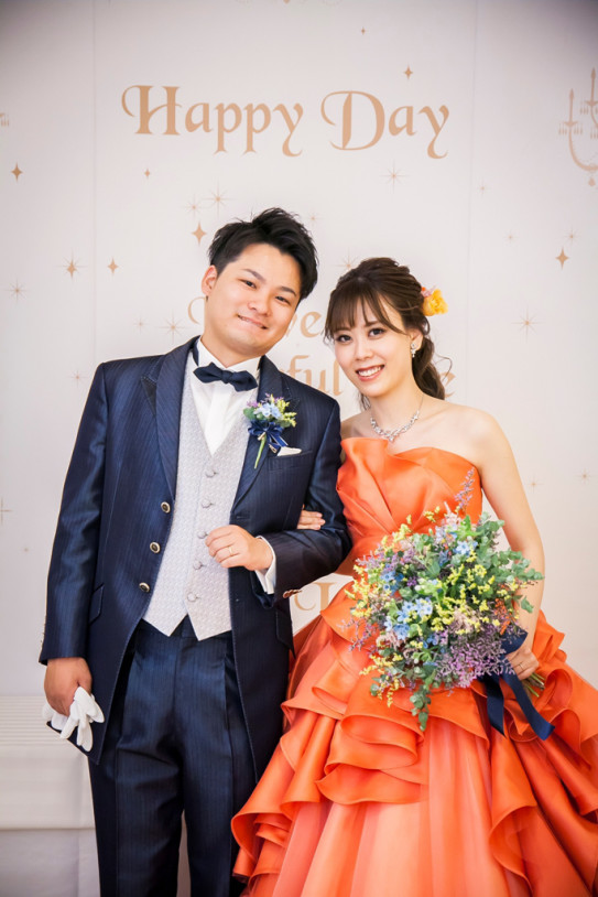 音楽が奏でられる結婚式 学生時代のクラスメイトが運命のゴールイン Anfelicion