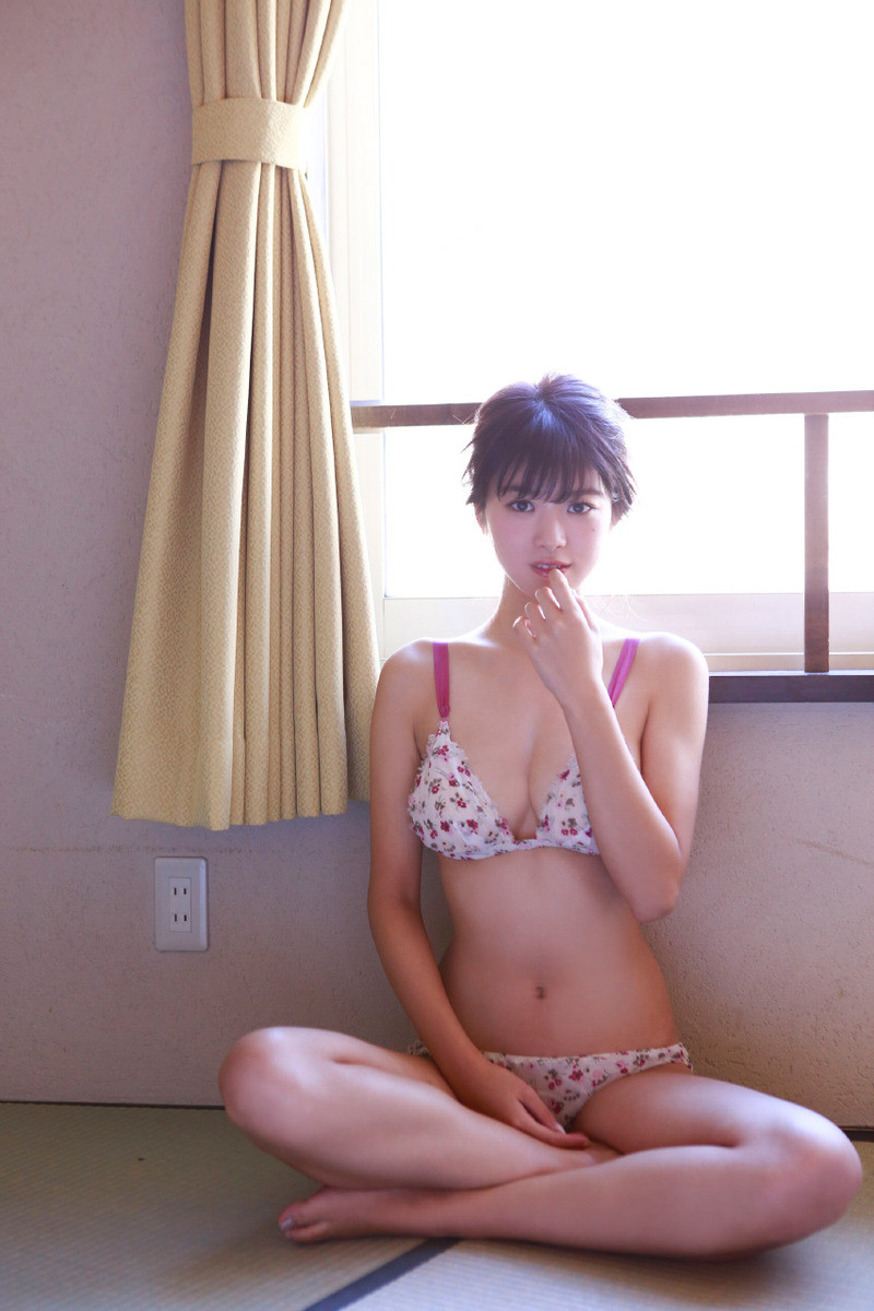 gravure Megu Shiraishi Window Sill 馬場ふみか11 | Warehouse