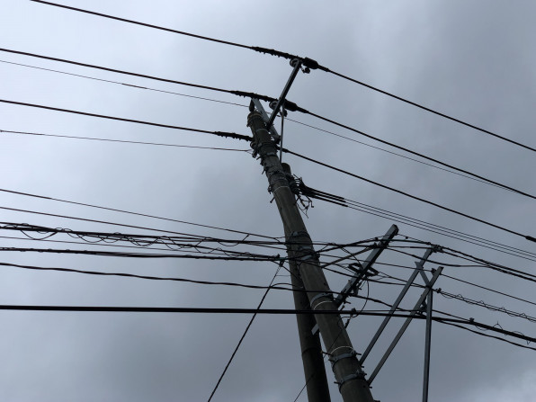 電柱や電線の来る鳥 糞害を解決するにはどうするの 熊本市城南町下宮地にあるhairbase ヘアーベース 菅繁樹 のブログメインサイトです