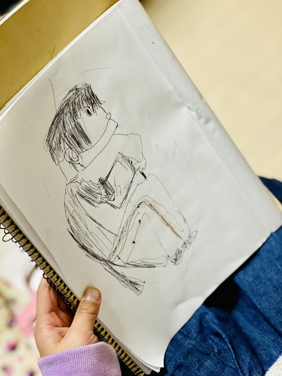 小学生 クロッキーをしてみよう 絵画教室 Atago Art Lab あたごラボ