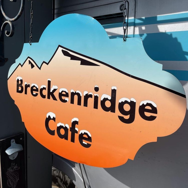 Breckenridge Cafeの外観
