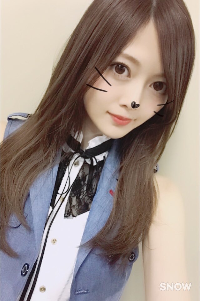 乃木坂46】白石麻衣が「GirlsAward 2017 S/S」のトップバッター
