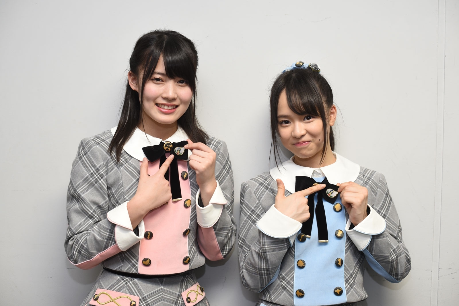 AKB48チーム8】岡部麟デザイン！チーム8オリジナル校章「制服の羽根