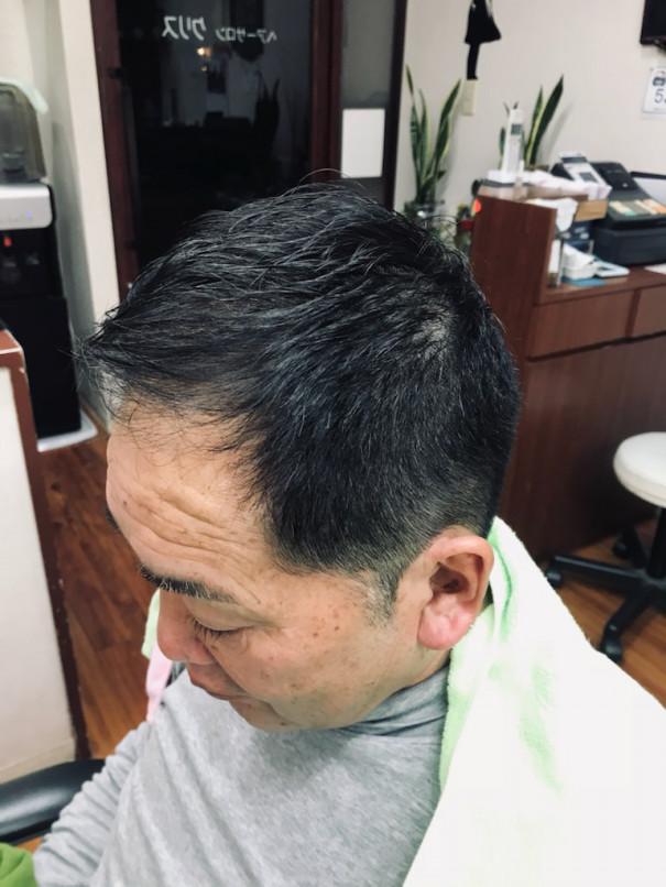 薄毛ヘアスタイル集 大東市理容店 Hair Salon Kurisu 平日予約で19時30 21時まで営業中