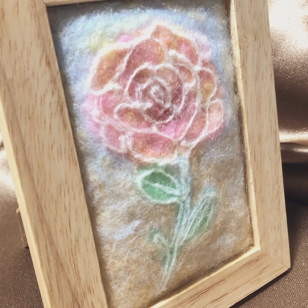 花一輪 羊毛フェルト 羊毛刺繍 羊毛アート 羊毛絵画 | 癒しの書