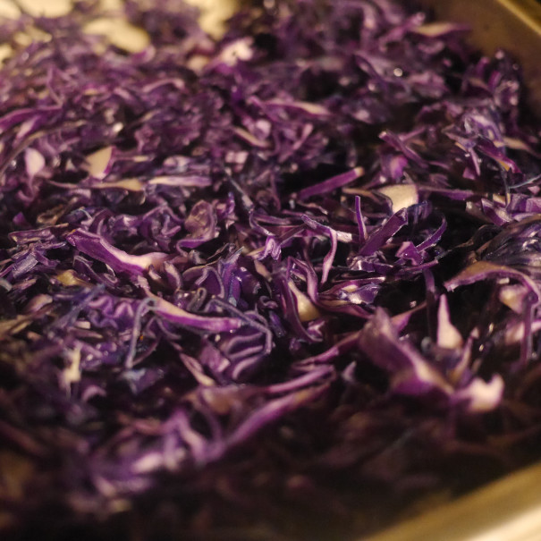 人気の紫キャベツのピンクサラダ The Day Food Lab