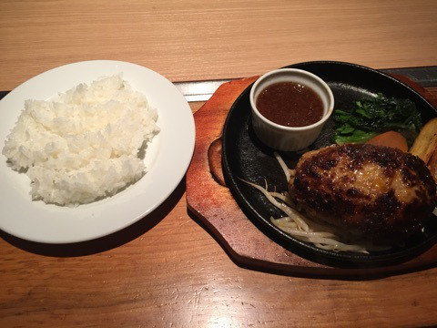 大名ぎゅう丸 食レポ 天神今泉のヘアセットヘアアレンジ スマイリーmako 大名ぎゅう丸 食レポ 天神今泉のヘアセットヘアアレンジ スマイリーmako