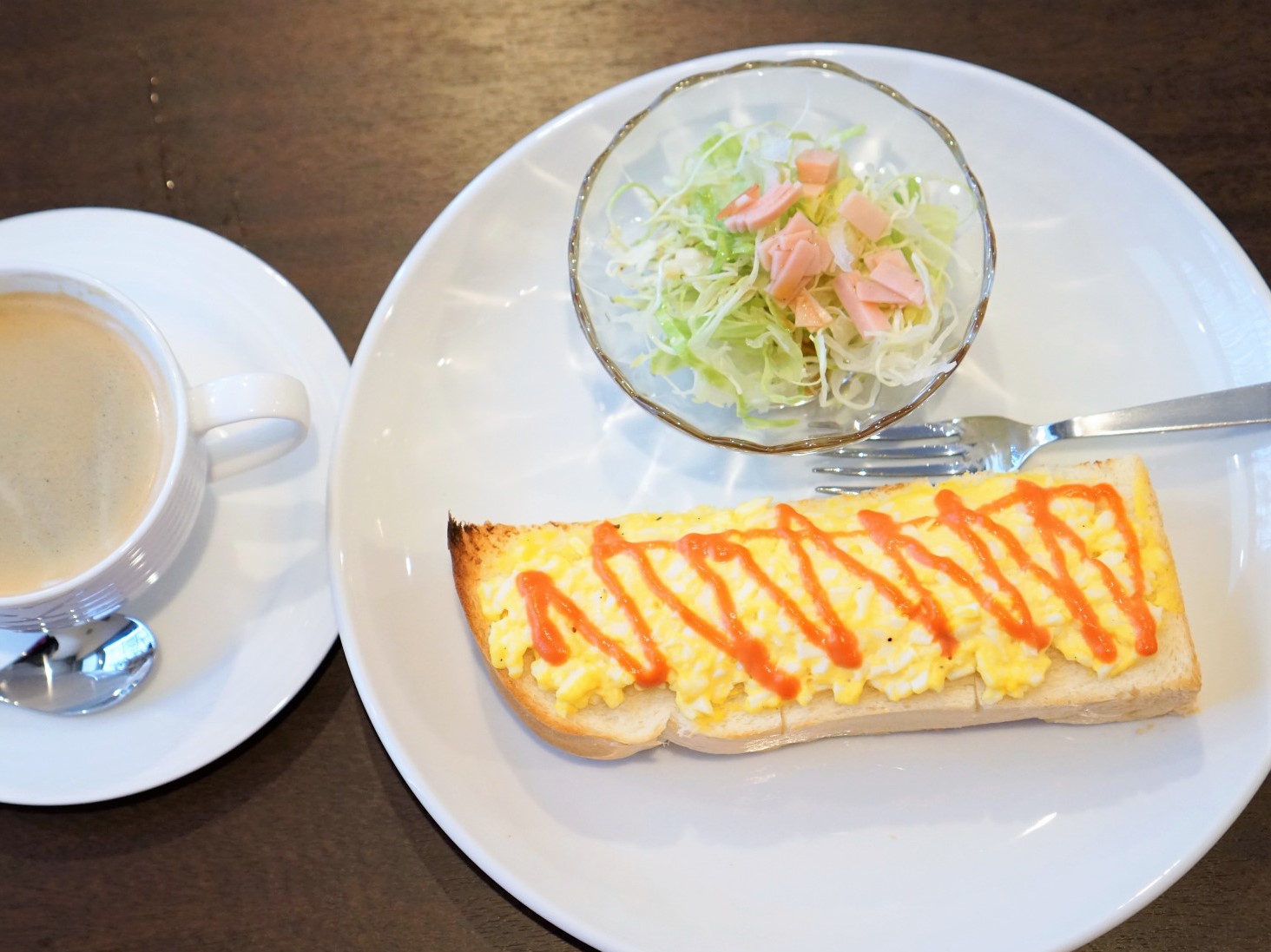 NEW OPEN！7時から営業、ぶ厚～いフカフカトースト！【Hot de