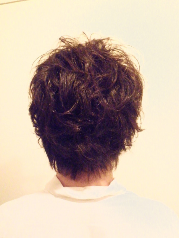 パーマを当ててみたいけど おばちゃんパーマ サザエさん ぐるぐるなイメージしかないんですが メンズヘアカット専門 パーマを当ててみたいけど おばちゃんパーマ サザエさん ぐるぐるなイメージしかないんですが メンズヘアカット専門