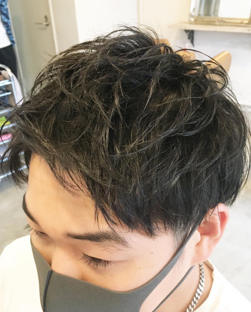 男性社会人ヘアスタイル O R E N C H I Men S Hair 松山市 メンズカット メンズヘア 専門 美容室 理容室 眉毛カット シェービング メンズパーマ ヘッドスパ 眉毛 マッシュ フェード ヘアスタイル