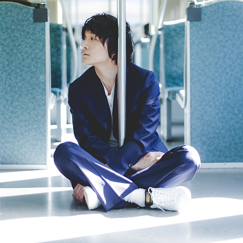 石崎ひゅーい | KARINTO FACTORY WEB