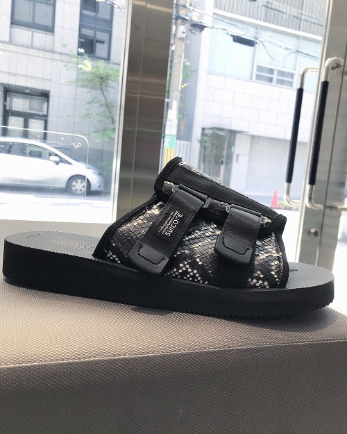DELUXE x SUICOKE | tinyworld.news