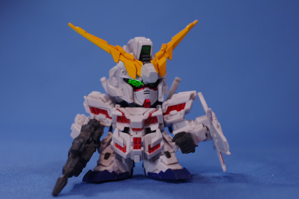 Fw Sd Gundam Neo 1弾 02 Rx 0 Unicorn Gundam Destroy Mode せいぶつへいきと写真