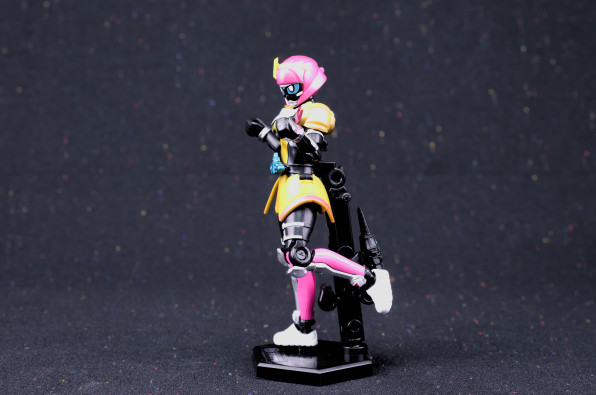 食玩って買うのはいいけど作らずにしまい込んだりすることあるよね 装動stage9 仮面ライダーポッピー ときめきクライシスゲーマー せいぶつへいきと写真