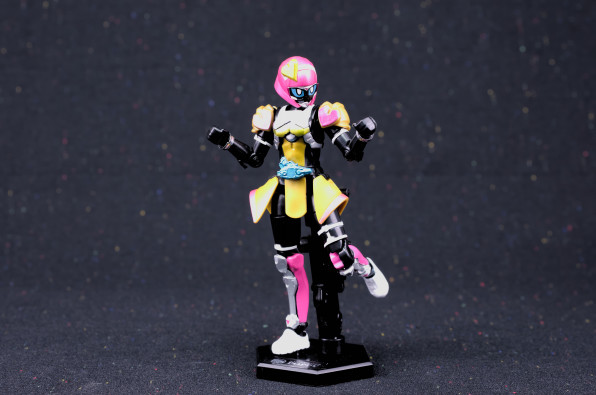 食玩って買うのはいいけど作らずにしまい込んだりすることあるよね 装動stage9 仮面ライダーポッピー ときめきクライシスゲーマー せいぶつへいきと写真
