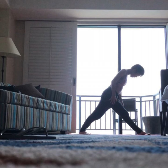 立ちポーズが苦手 ストレスホルモンヨガ