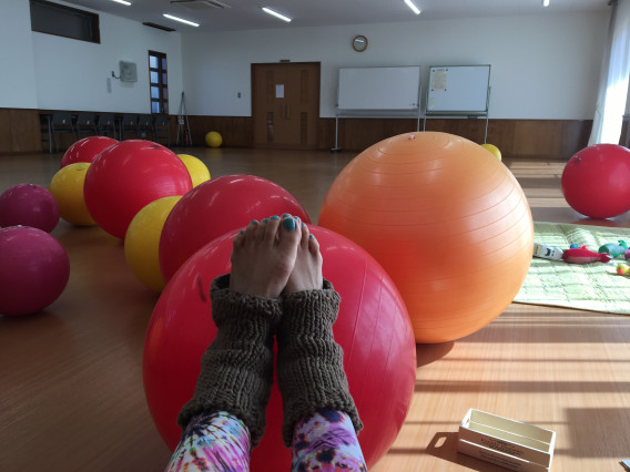 バランスボールの選び方 Online Balanceball Studio Nicomarupark はしざわすみえ