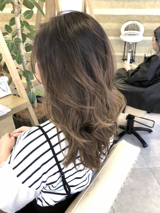 グラデーションカラー ハイライト 瀧昌彦