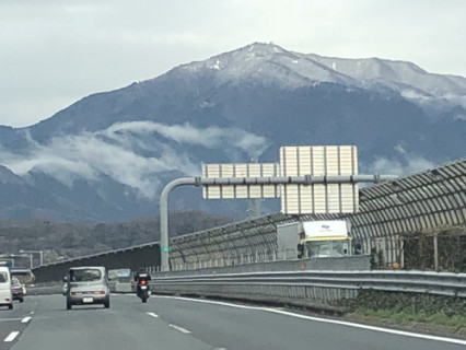 岡田実音 おかだみお
