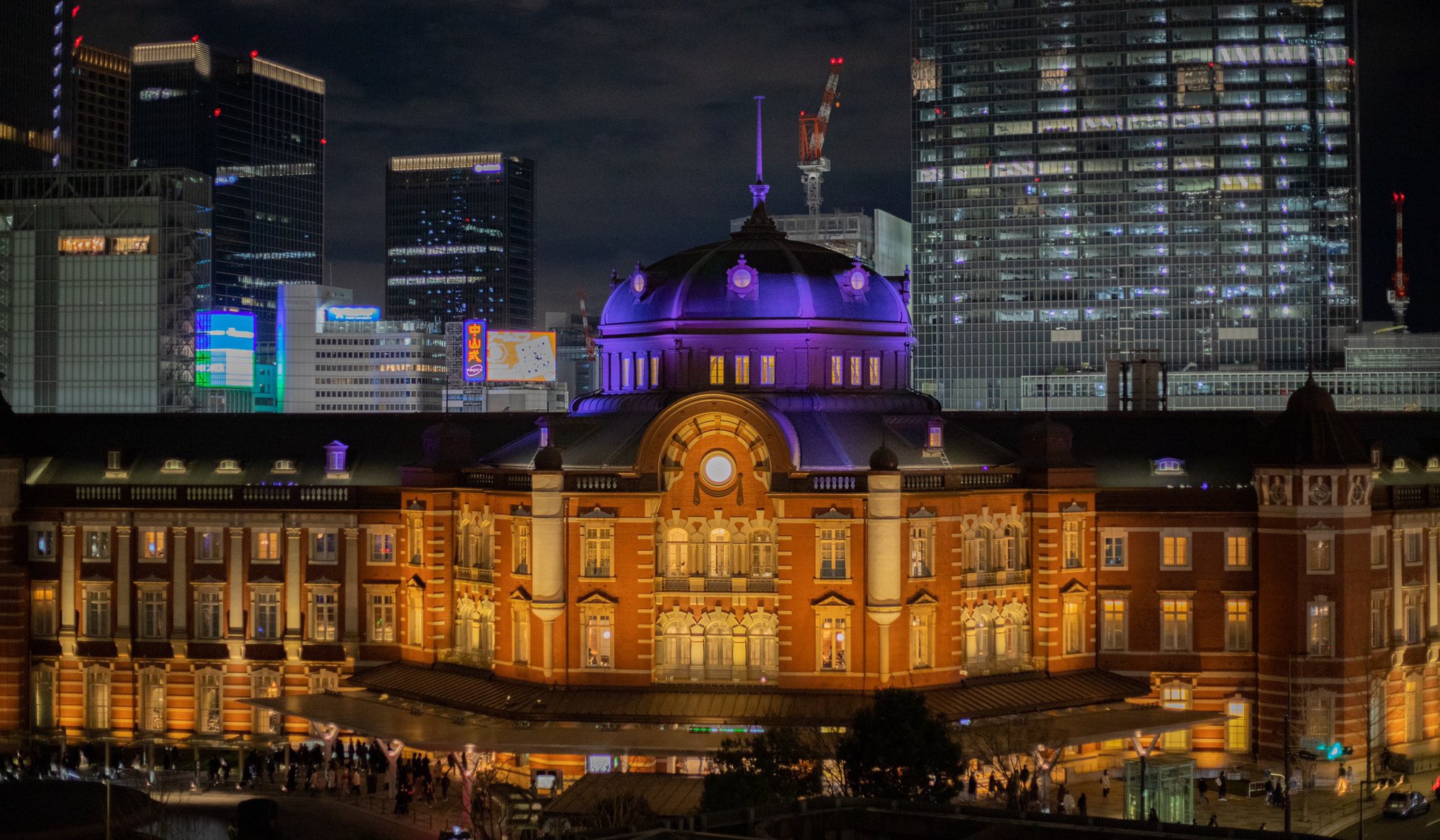 〜クリスマスの日の東京駅〜(3写真) | 写真を撮る人(yuji)