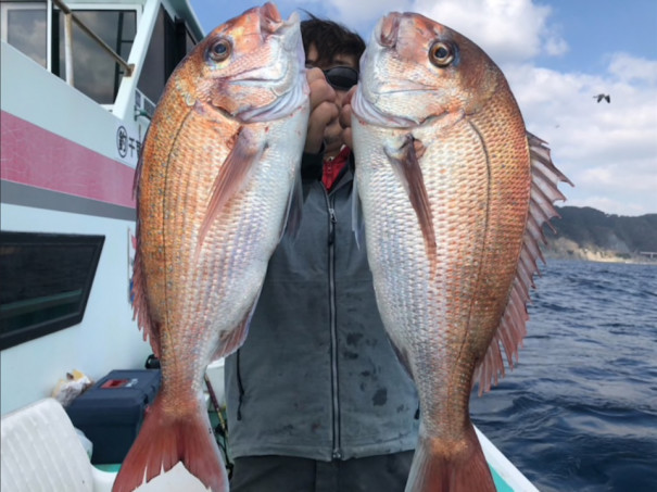 女子を連れてのイナダ釣りと 小湊のマダイ 横浜 美容師 釣り日記 Ownd