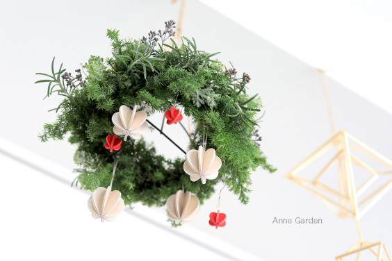 100gのミニミニフライングリースは手軽に吊せます 花と犬のbonne Idee