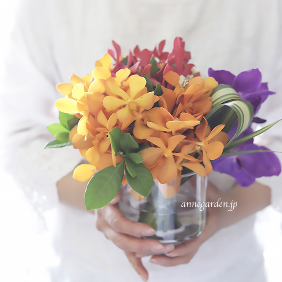 オリエンタルホテル花装飾に学ぶ 真夏の花はやっぱりこれ 花と犬のbonne Idee