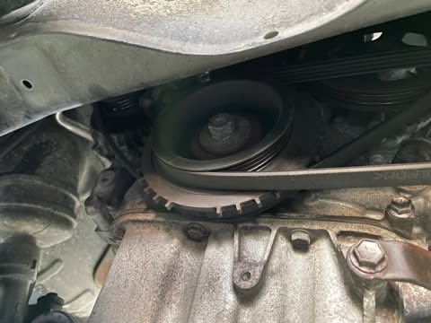 パレット ファンベルト交換 A オートサービスイトウ