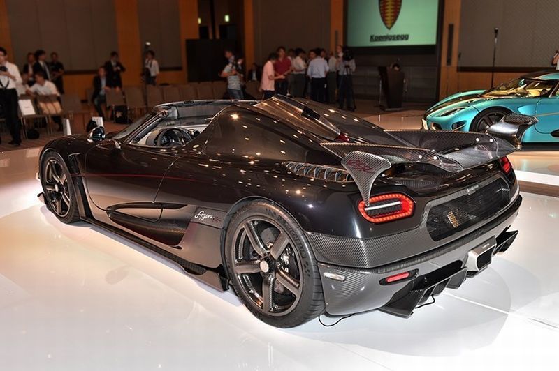 ケーニグセグ 日本限定3台 アゲーラrsr アールトレーディング 公式ブログ 輸入車 中古車 新車 新車並行輸入