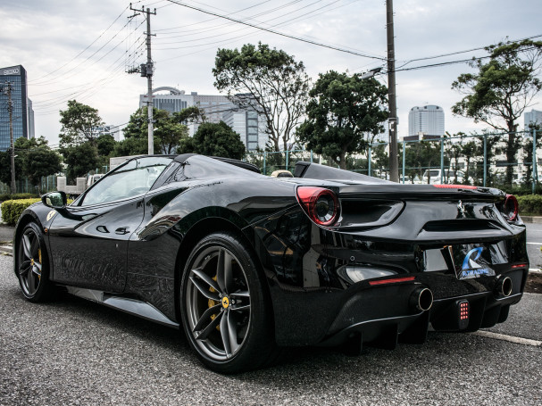 特選車】フェラーリ488スパイダー（登録済未使用車） | アール 