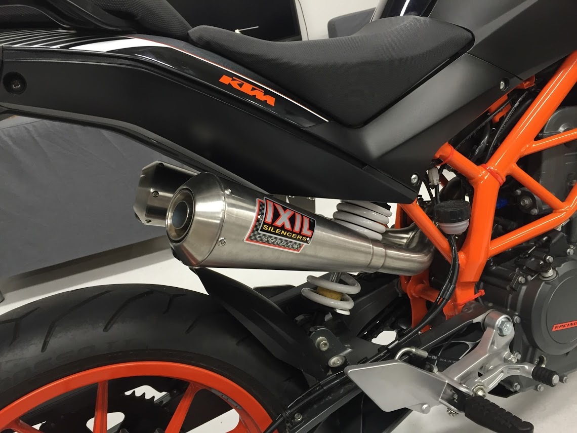 ktm125 新車外し　マフラー ktm125 新車外しマフラー