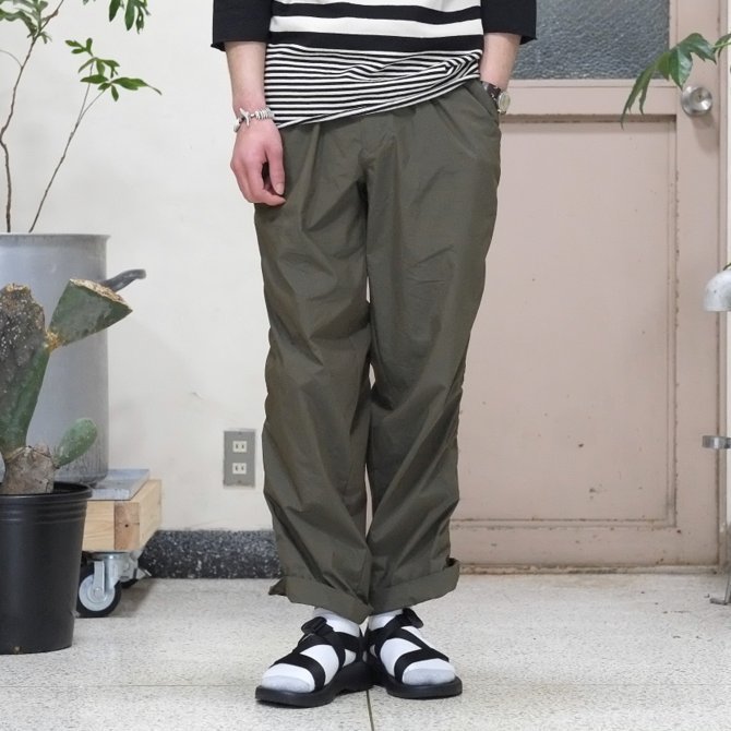 kolor 20aw パッカリングパンツ