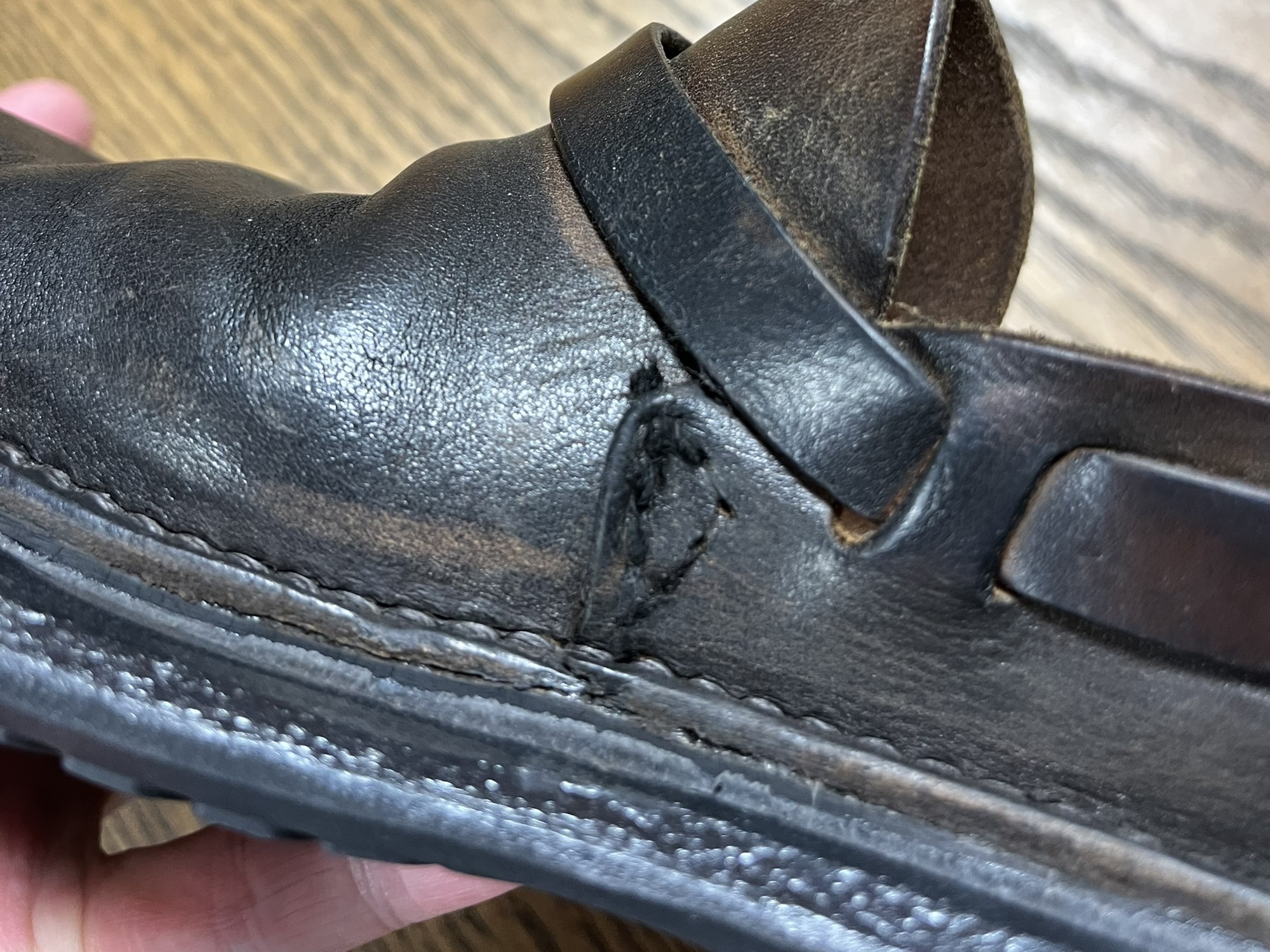 AURORA SHOES×オールソール、カンヌキ補修 | MONONA SHOE REPAIR