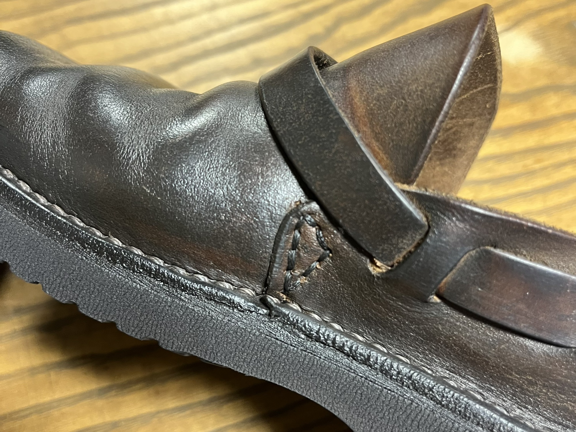 AURORA SHOES×オールソール、カンヌキ補修 | MONONA SHOE REPAIR