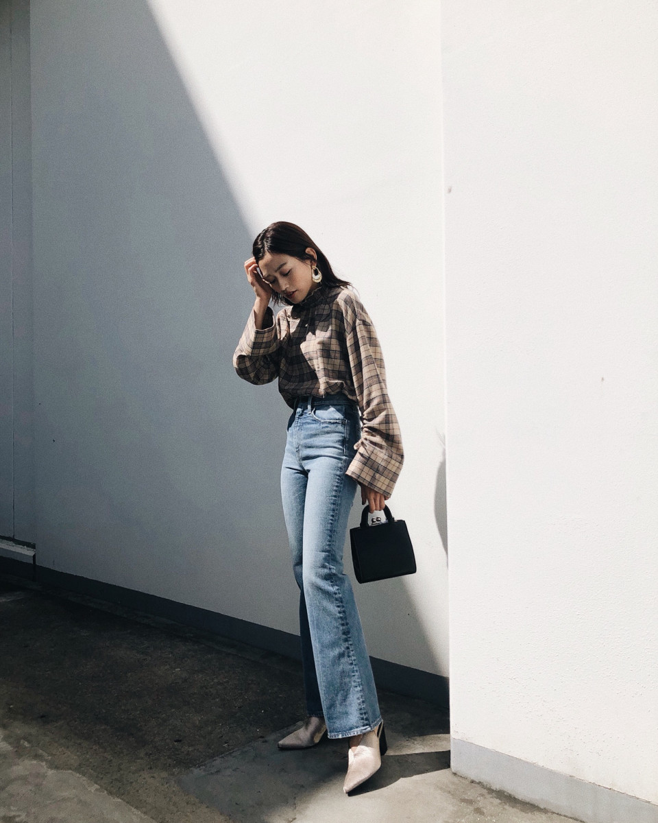 MOUSSY MVS FLARE フレアデニムパンツ 23インチ MOUSSY MVS FLARE 23  