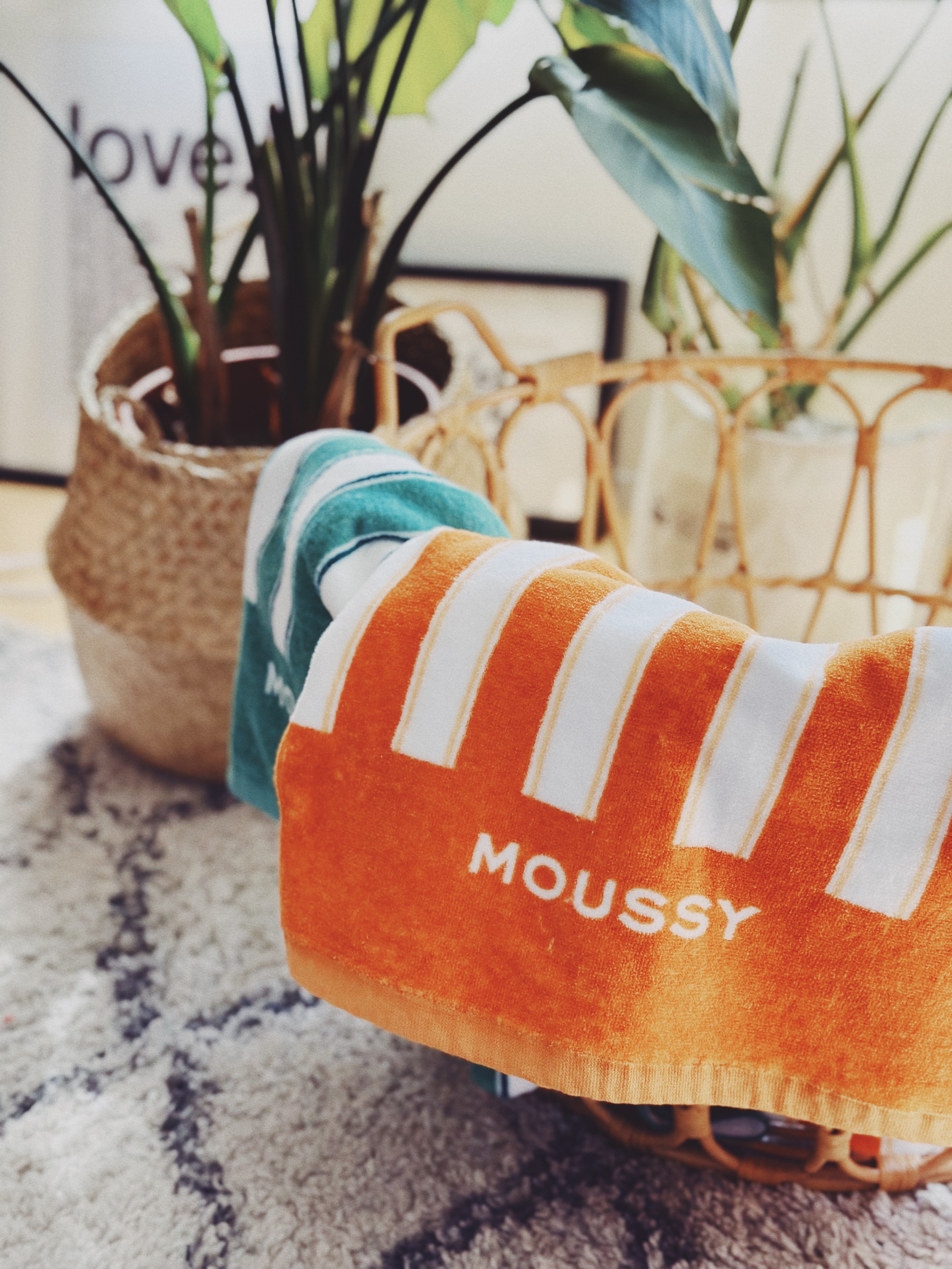 4.28 START >> GOLDEN WEEK SPECIAL NOVELTY | MOUSSY