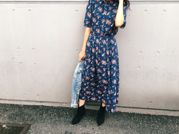 レトロなフラワーワンピースが入荷 Shiho Moussy レトロなフラワーワンピースが入荷 Shiho Moussy