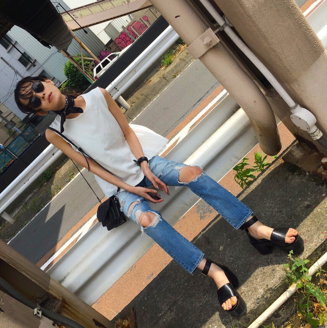 夏を感じる新作アイテム Akane Moussy