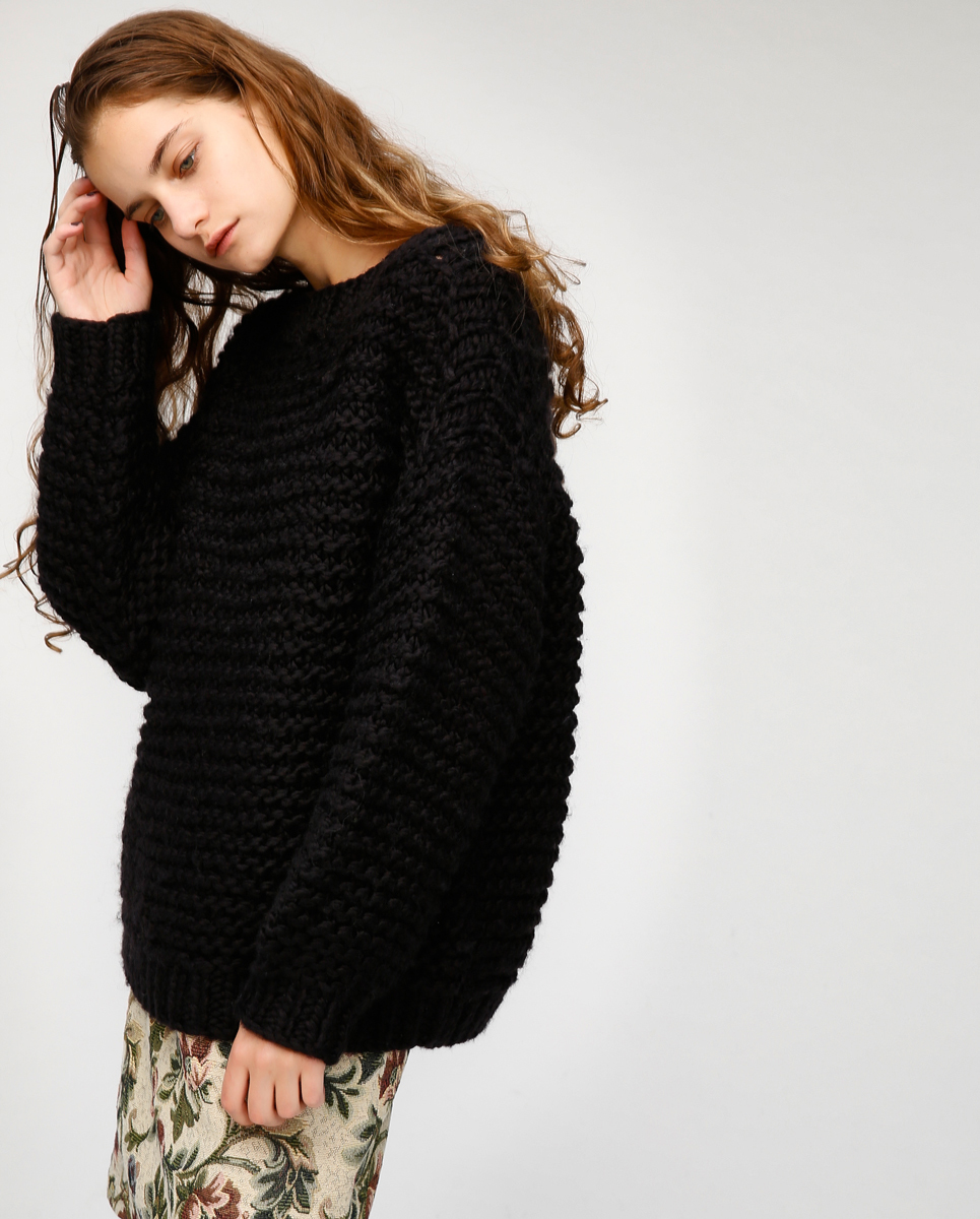 moussy OVER SIZED HI NECK ニット MOUSSY NEW-ARRIVALS【HAND KNIT COLLECTION】 | MOUSSY