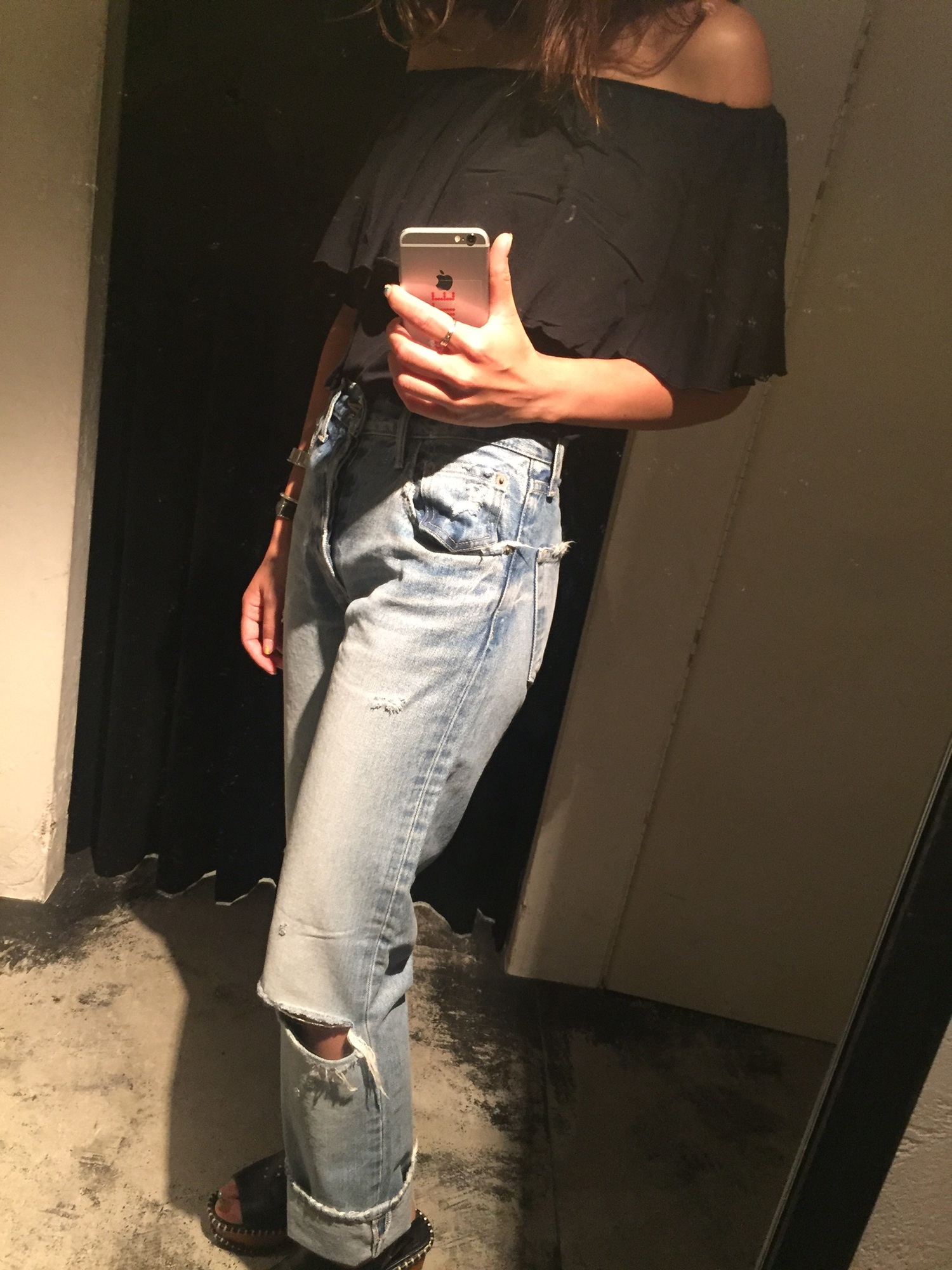 moussyのクラッシュデニムを履き比べ♡FABI | MOUSSY