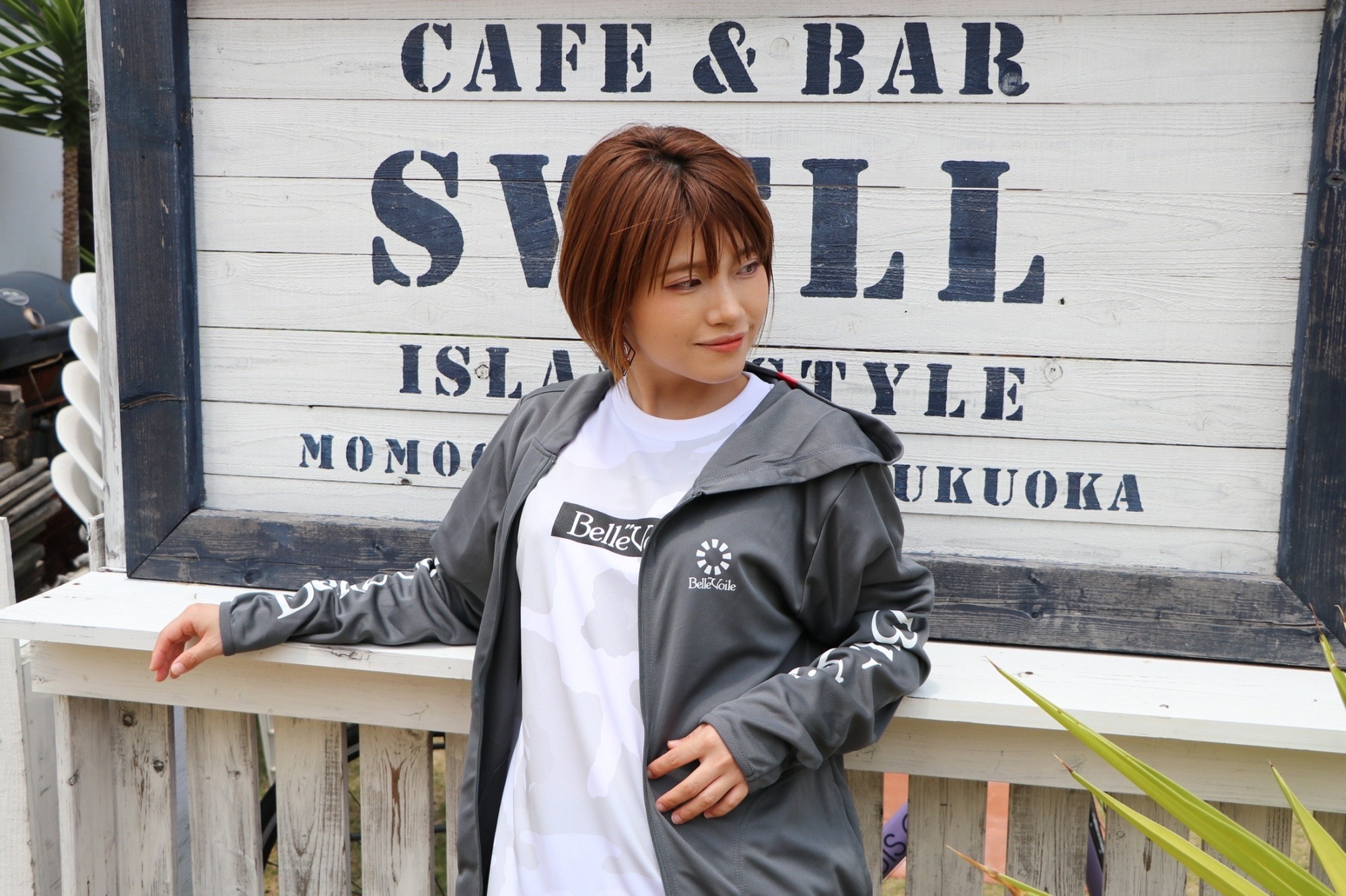 美品　ベルボイル　ボアジャケット　ブラウン　▲定価１４８００　秋丸美帆 私のアパレルブランドBelle”Voile（ベルボイル）から、冬用のボア