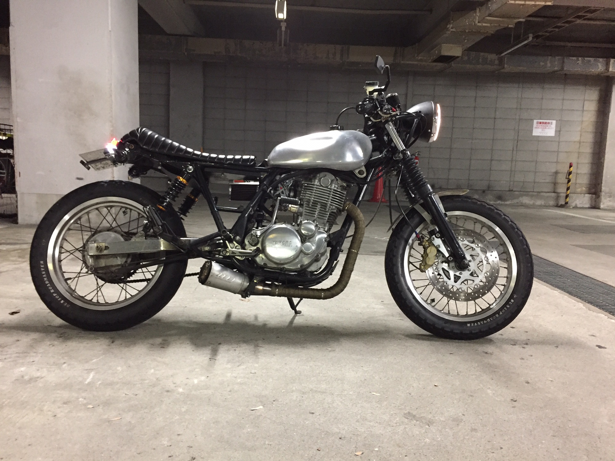 俺のヤマハSR400紹介 | 義永響