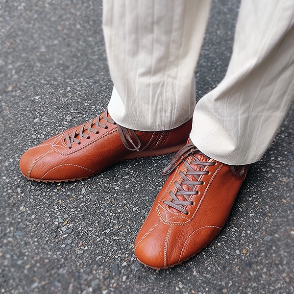 シンプルなレザーがカッコイイ♪♪「WETE（ウェーテ）」 | パトリック