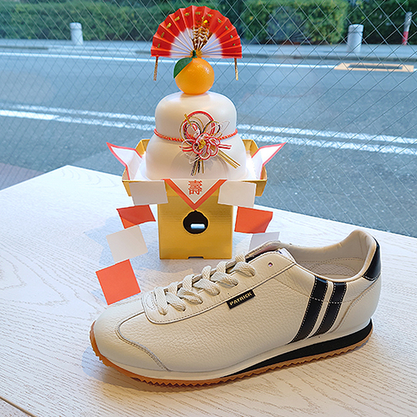 始まりは気負わず♪優しいフィット感のNEVADAⅡ♪ | パトリック【公式