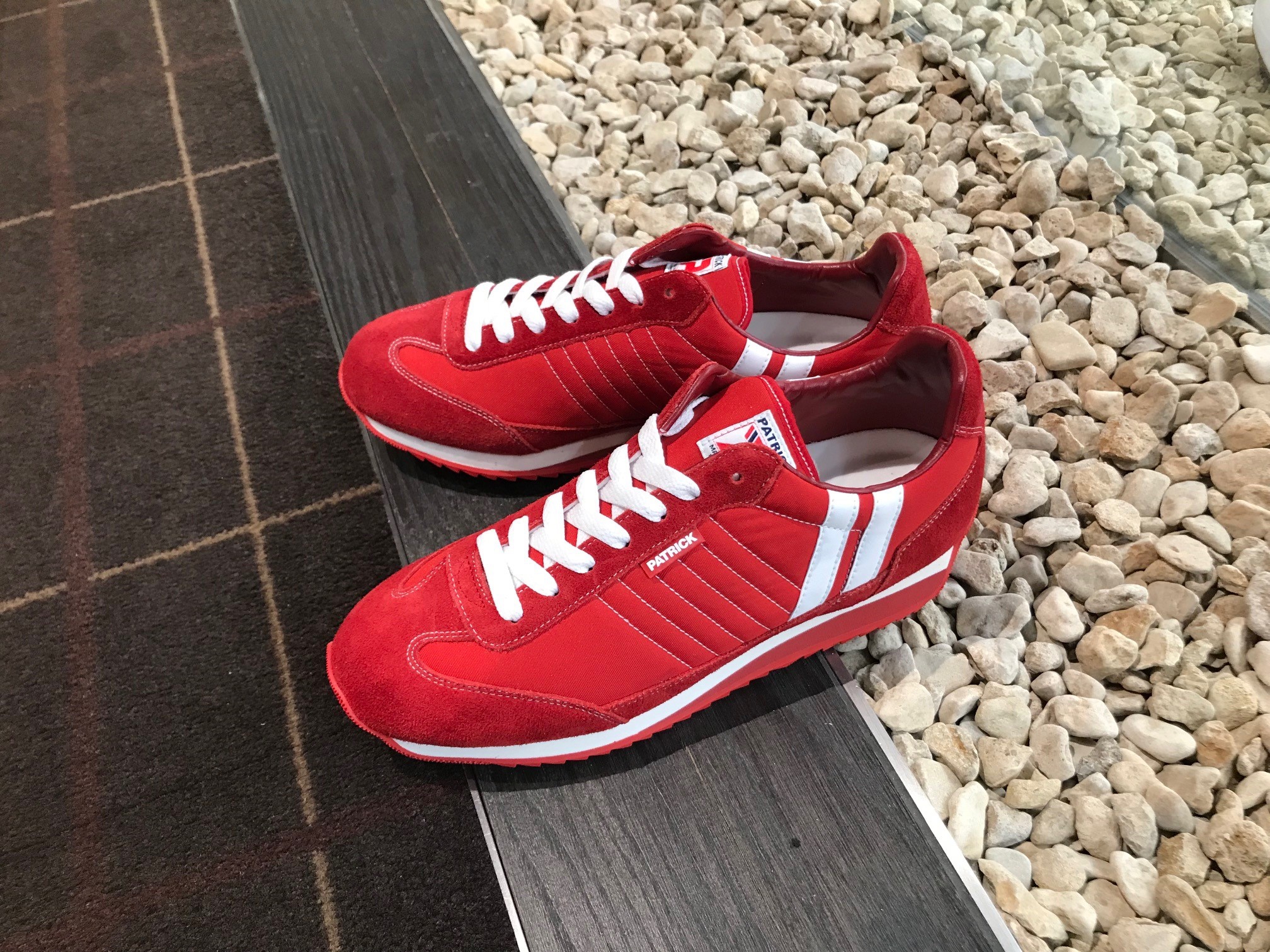 新品 限定生産カラー パトリック マラソン オーツ スニーカー 43 マラソン・レザー｜MARATHON-L（SUGAR） – PATRICK｜パトリック
